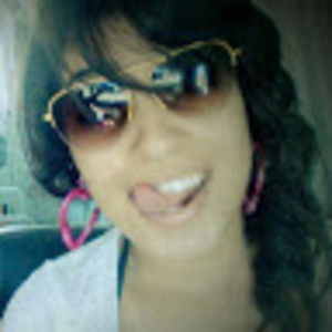 Meet your Posher, Maira alejandra